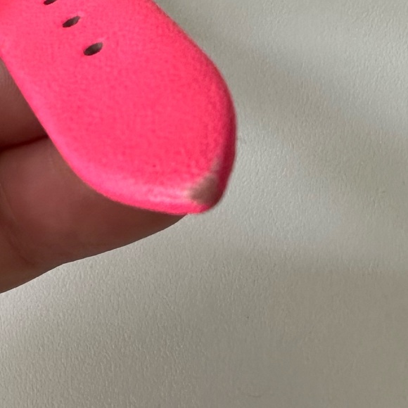 💕♠️ Kate Spade hot neon pink dot watch. Used in good. No box/battery. - Picture 5 of 6